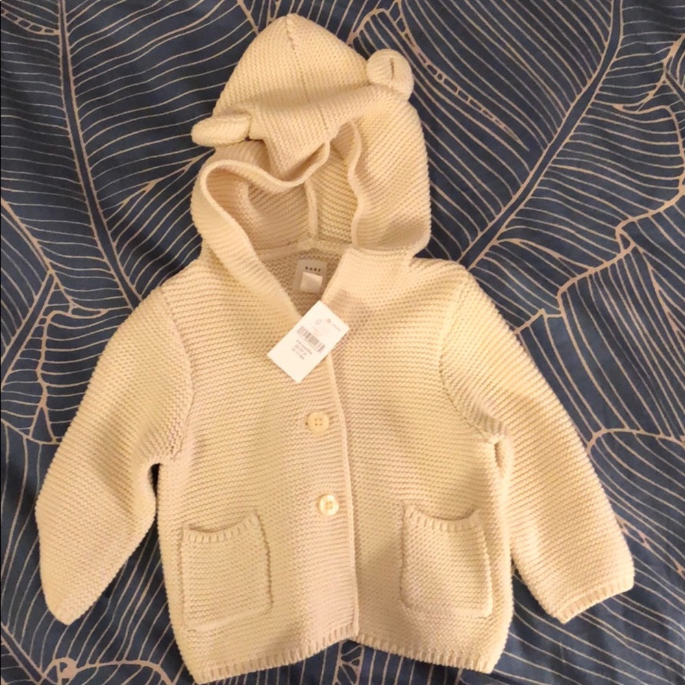 Baby Gap bear hooded sweater NWT